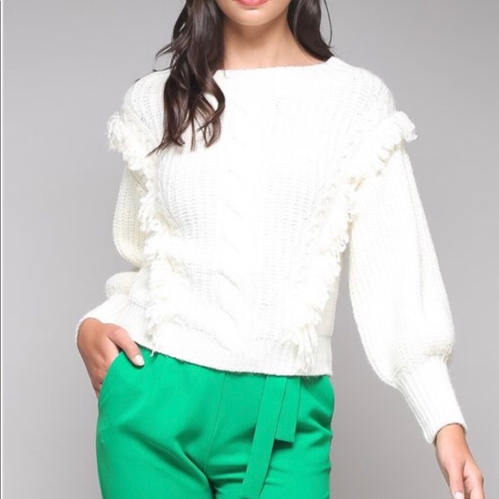 OFF SHOULDER CROP SWEATER